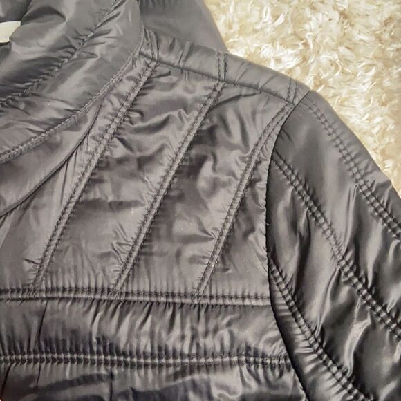 Guess Black Quilted Jacket - Picture 12 of 14